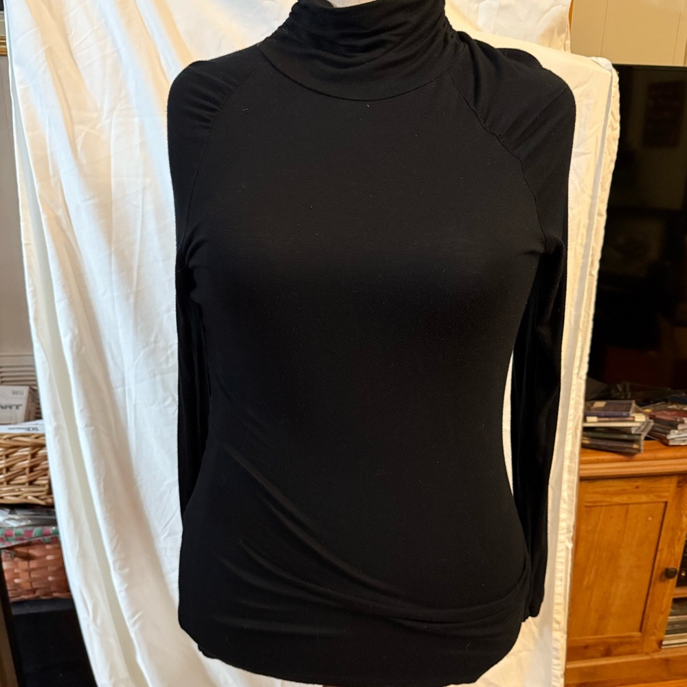 Worthington Black Long Sleeve Top Size Small